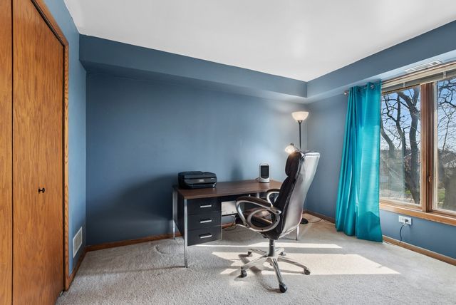 9906 Shady Lane 3SW, Orland Park, IL 60462