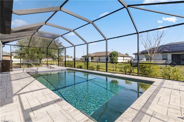1233 NW 18th ST, Cape Coral, FL 33993