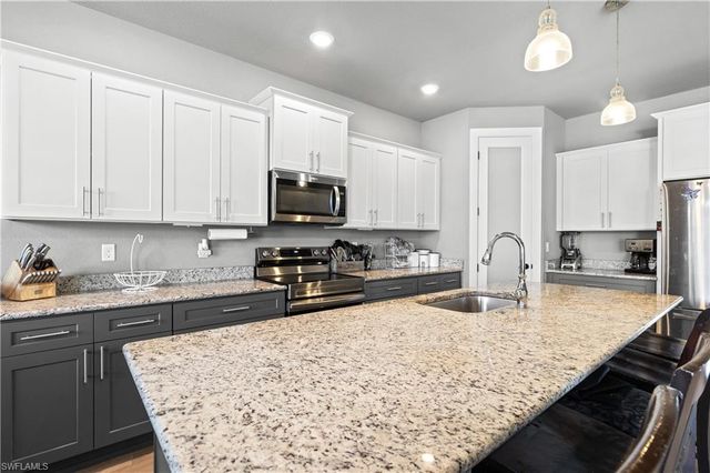 1233 NW 18th ST, Cape Coral, FL 33993