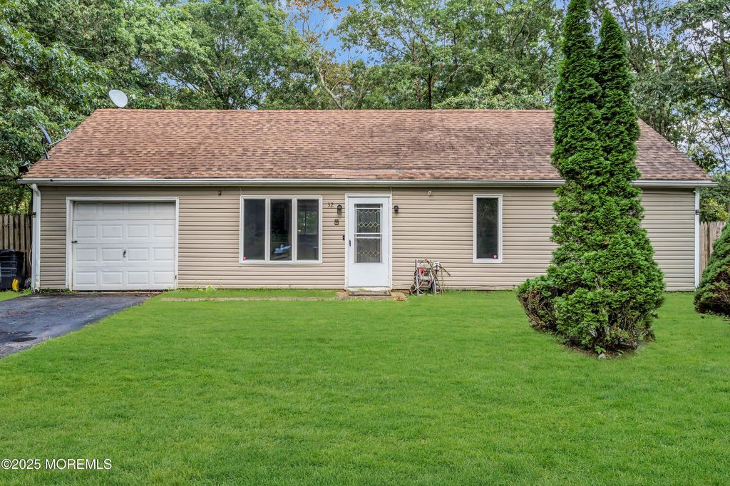 32 1st Street, Barnegat, NJ 08005