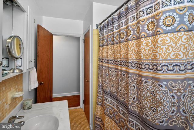 121 CHERRY ST, Richlandtown, PA 18955