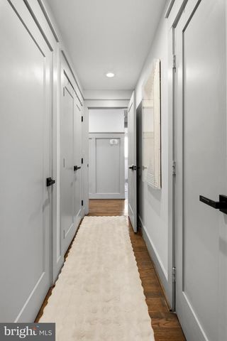 2813 JAMES DR, Alexandria, VA 22303