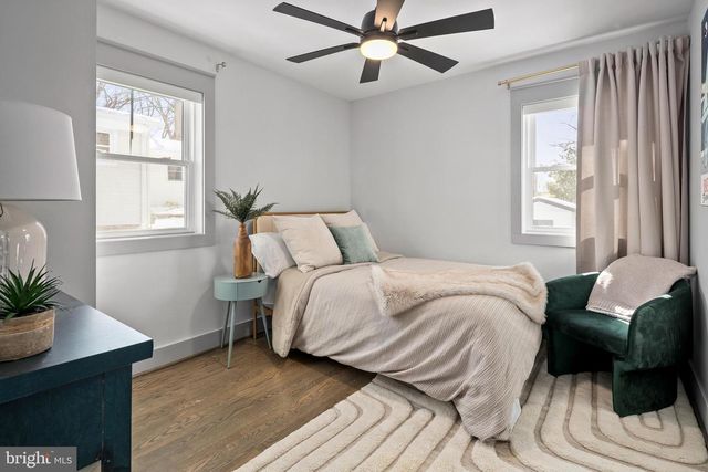 2813 JAMES DR, Alexandria, VA 22303