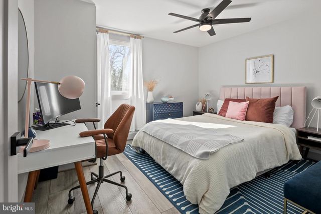 2813 JAMES DR, Alexandria, VA 22303