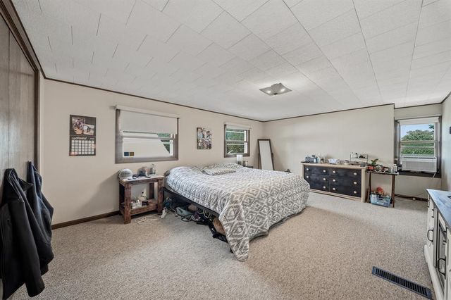 1711 Hayden Avenue, Altoona, WI 54720