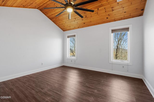 3467 Caywood Road, Dandridge, TN 37725