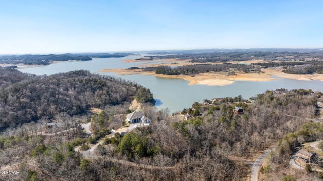 3467 Caywood Road, Dandridge, TN 37725