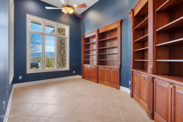 3467 Caywood Road, Dandridge, TN 37725