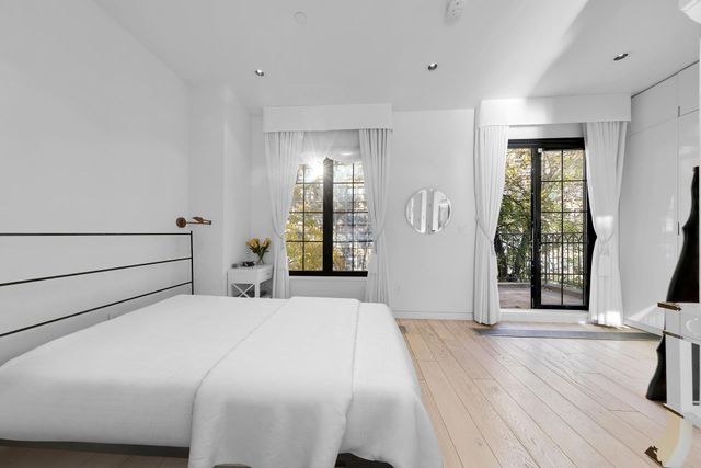 141 W 95TH Street, New York City, NY 10025