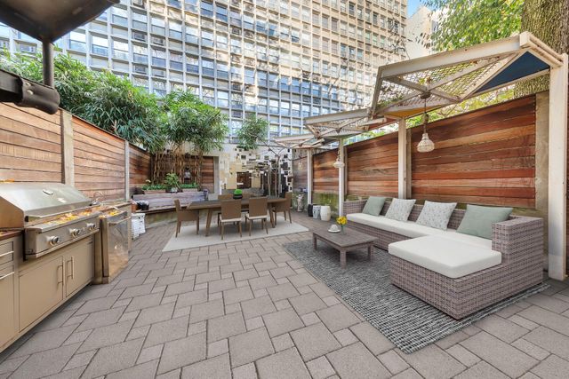 141 W 95TH Street, New York City, NY 10025