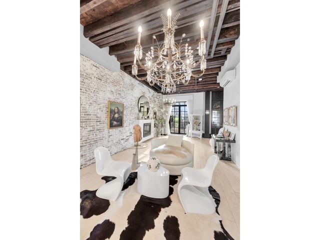 141 W 95TH Street, New York City, NY 10025