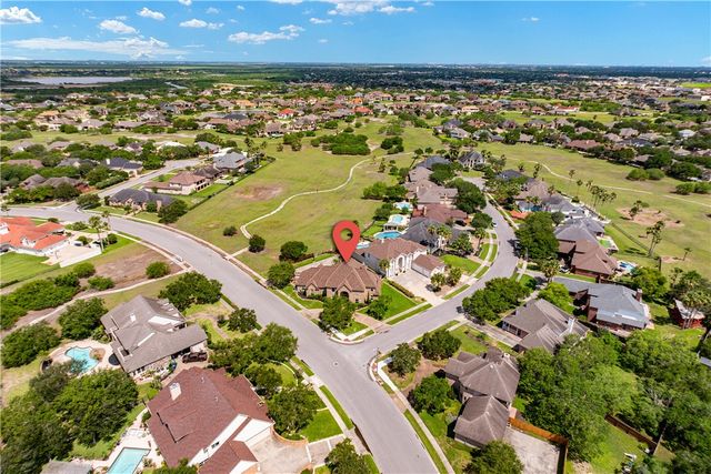 6233 Bourbonais Dr, Corpus Christi, TX 78414