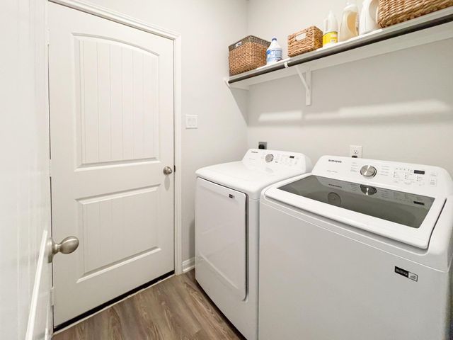 1115 Brahma Circle, East Bernard, TX 77435