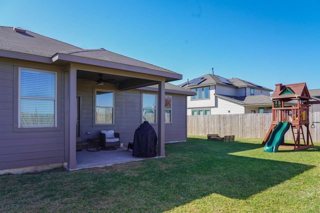 1115 Brahma Circle, East Bernard, TX 77435