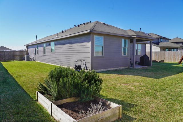 1115 Brahma Circle, East Bernard, TX 77435