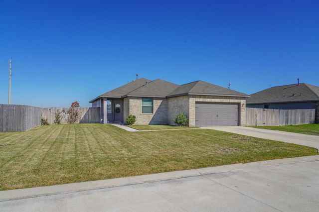 1115 Brahma Circle, East Bernard, TX 77435
