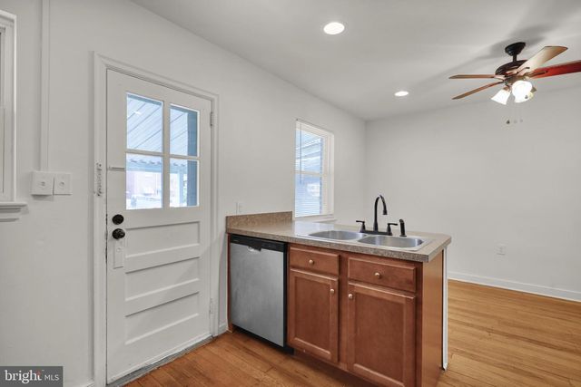 343 S MARSHALL ST, Lancaster, PA 17602