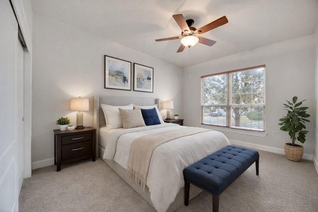 311 Rio Grande LOOP, Georgetown, TX 78628