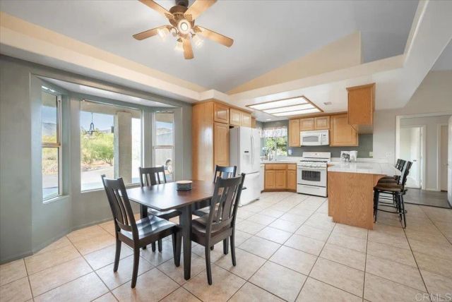 27697 Sunset Vista Lane, Valley Center, CA 92082