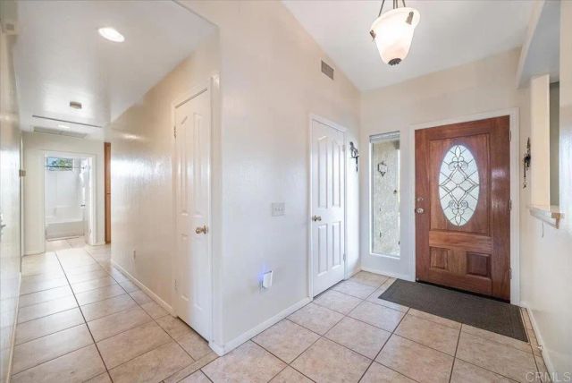 27697 Sunset Vista Lane, Valley Center, CA 92082