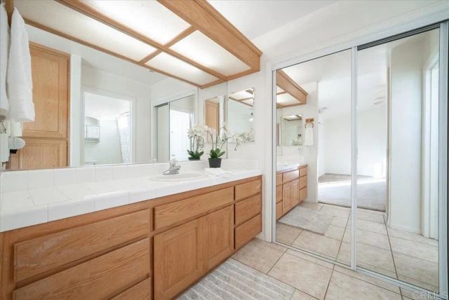 27697 Sunset Vista Lane, Valley Center, CA 92082
