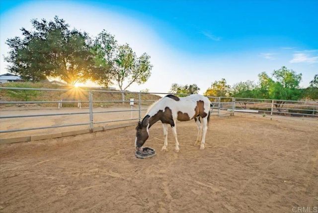 27697 Sunset Vista Lane, Valley Center, CA 92082