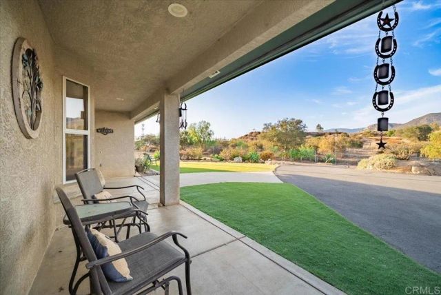 27697 Sunset Vista Lane, Valley Center, CA 92082