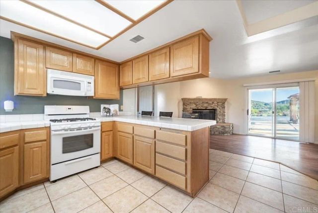 27697 Sunset Vista Lane, Valley Center, CA 92082