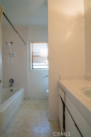 34 Rivo Alto Canal, Long Beach, CA 90803