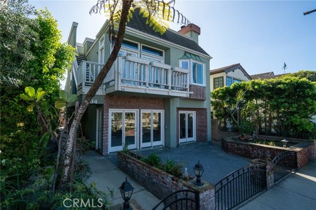 34 Rivo Alto Canal, Long Beach, CA 90803