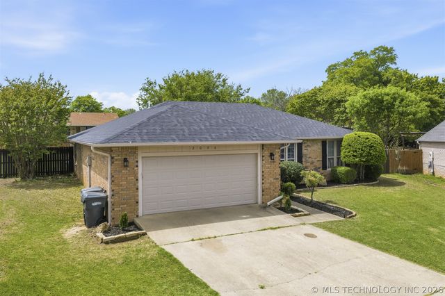 2006 Yorktown Court, Ardmore, OK 73401