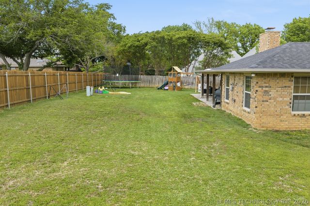 2006 Yorktown Court, Ardmore, OK 73401