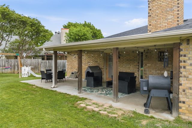 2006 Yorktown Court, Ardmore, OK 73401
