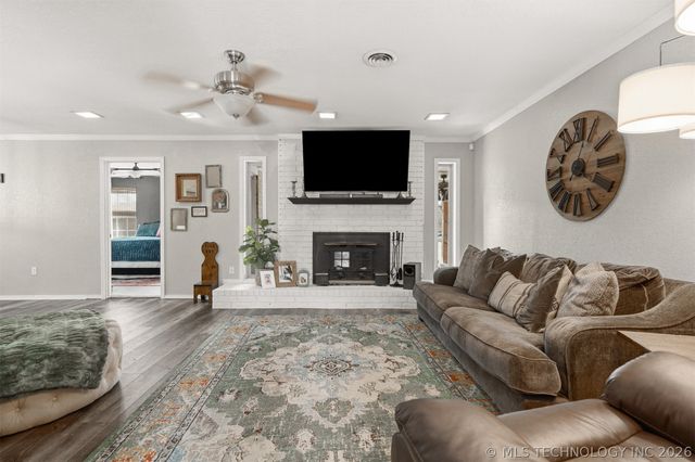 2006 Yorktown Court, Ardmore, OK 73401