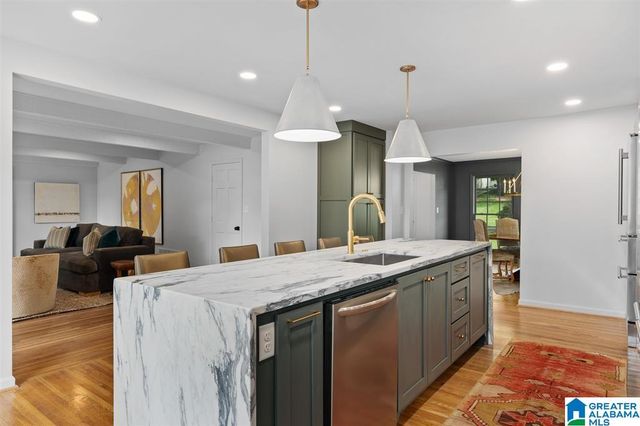 4909 BRANDYWOOD DRIVE, Mountain Brook, AL 35223