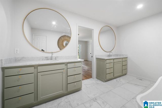 4909 BRANDYWOOD DRIVE, Mountain Brook, AL 35223