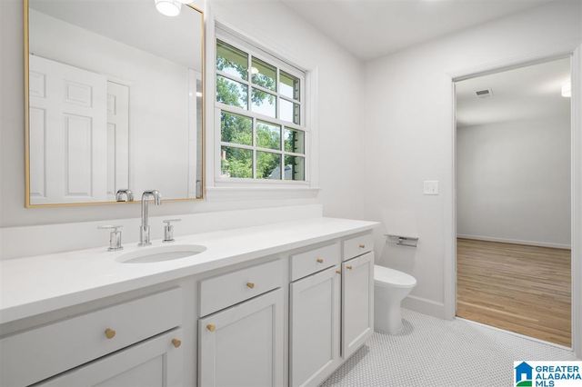 4909 BRANDYWOOD DRIVE, Mountain Brook, AL 35223