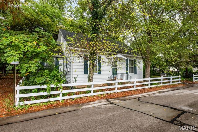 111 Gray Street, Festus, MO 63028