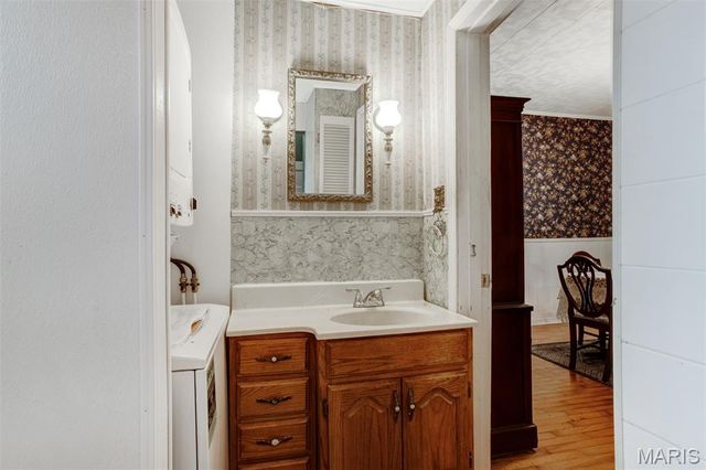 111 Gray Street, Festus, MO 63028