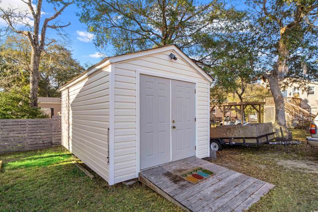 2429 Park St., North Myrtle Beach, SC 29582