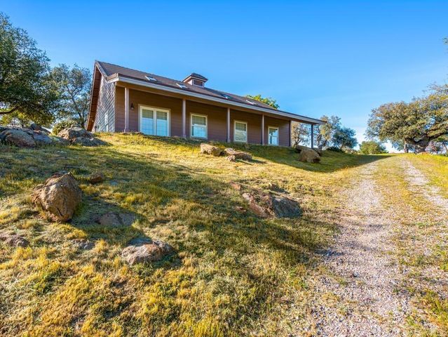 4430 Deer Lake Park Road, Julian, CA 92036