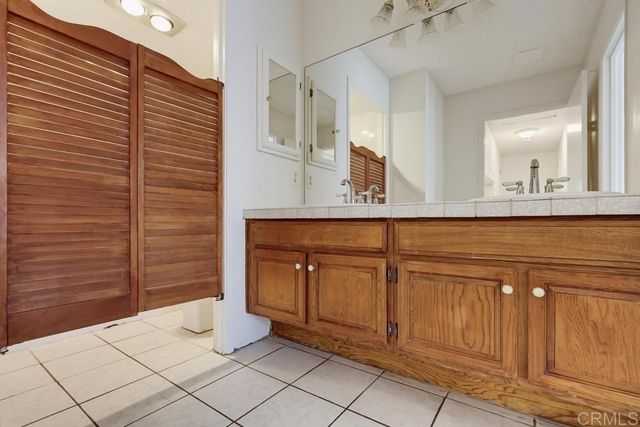 10740 Caminito Bravura, San Diego, CA 92108
