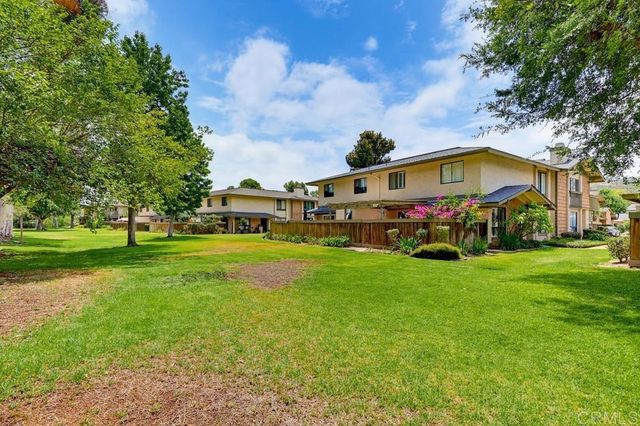 10740 Caminito Bravura, San Diego, CA 92108