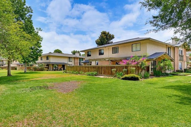 10740 Caminito Bravura, San Diego, CA 92108