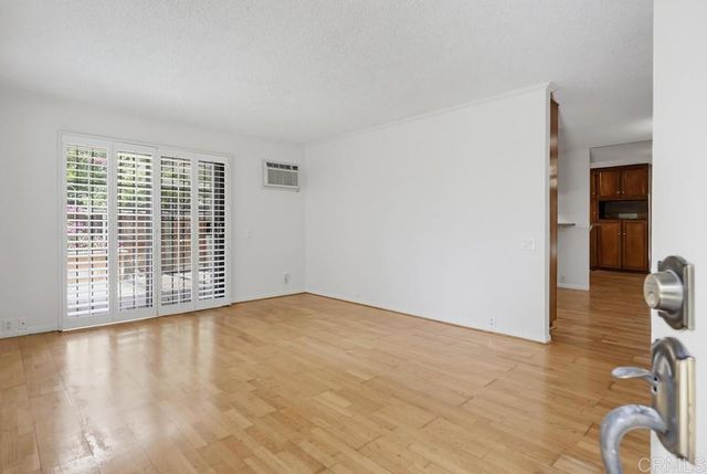 10740 Caminito Bravura, San Diego, CA 92108