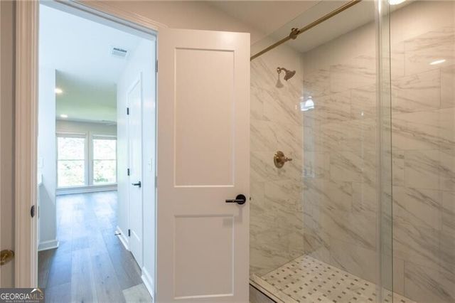 3798 Ashford Lake Court NE, Brookhaven, GA 30319