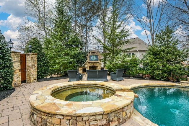 3435 HIDDEN SHOALS Road, Buford, GA 30519