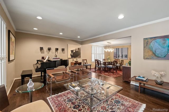 6018 Glen Eagles Drive, West Bloomfield Charter Township, MI 48323