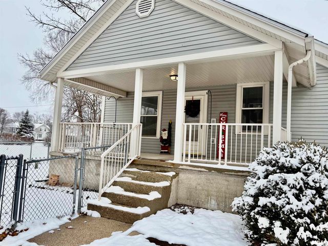 1517 S MAIN Street, Jacksonville, IL 62650