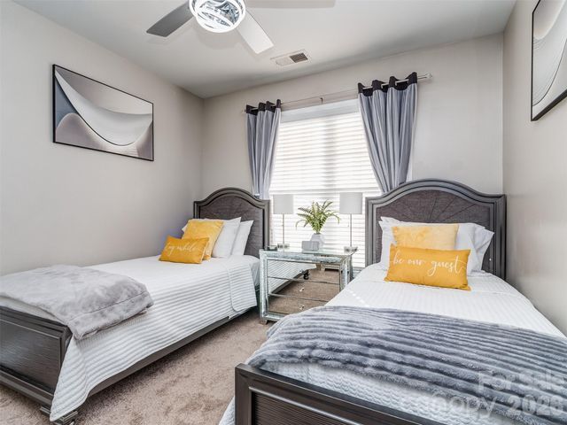 2074 Ayrsley Town Boulevard, Charlotte, NC 28273